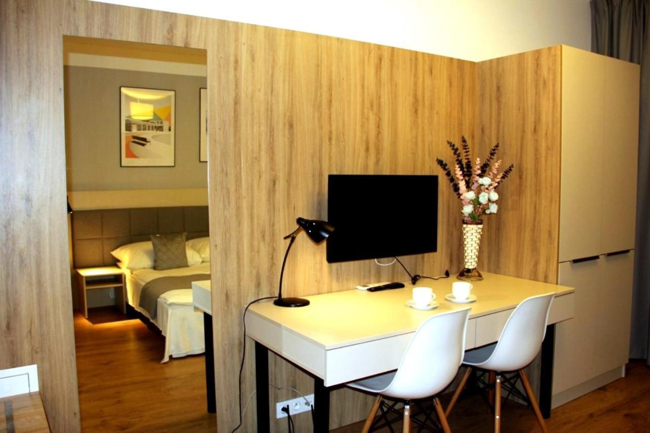 Warsaw Apartments - Luxury Top-View Aparthotel المظهر الخارجي الصورة